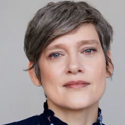 Photo of Heather O'Neill